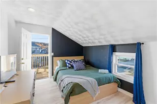 54 Silver Lake Ave, Providence, RI 02909 - Photo 21