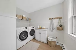 220 Francis Ave, North Providence, RI 02904 - Photo 7