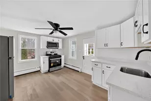 220 Francis Ave, North Providence, RI 02904 - Photo 5