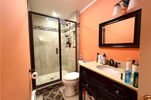 10 Hampshire St, North Providence, RI 02904 - Photo 11