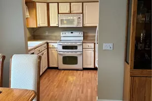 62 Governors Hill, West Warwick, RI 02893 - Photo 13