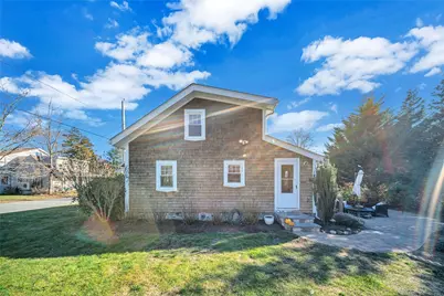 13 Wakefield Avenue, South Kingstown, RI 02879 - Photo 25