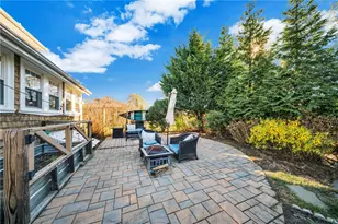 13 Wakefield Ave, South Kingstown, RI 02879 - Photo 27