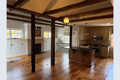 31 Bradford Street #1, Bristol, RI 02809 - Photo 3