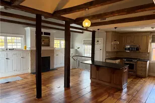 31 Bradford St, Bristol, RI 02809 - Photo 3