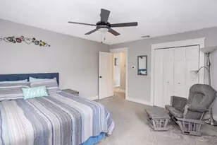 70 Ellen Ln, Cranston, RI 02921 - Photo 25