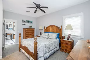 70 Ellen Ln, Cranston, RI 02921 - Photo 7