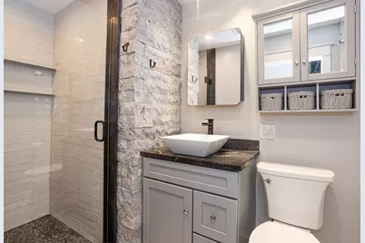 70 Ellen Lane, Cranston, RI 02921 - Photo 9