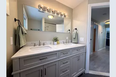 38 Baldino Drive, Cranston, RI 02920 - Photo 19