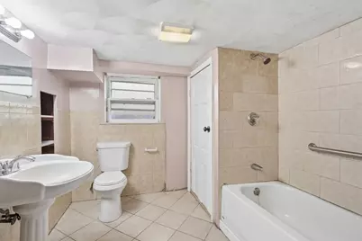 36 Auburn Street, Pawtucket, RI 02860 - Photo 21