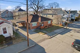 36 Auburn St, Pawtucket, RI 02860 - Photo 29