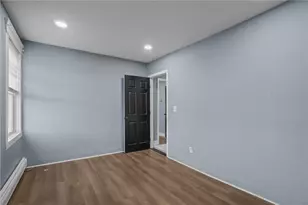 367 Laurel Hill Ave, Cranston, RI 02920 - Photo 7