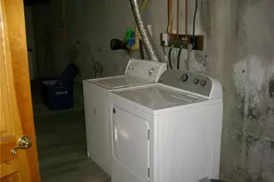 68 Alfred St, Warwick, RI 02889 - Photo 19