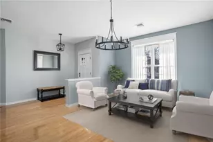 23 Cambridge Cir, Smithfield, RI 02917 - Photo 3