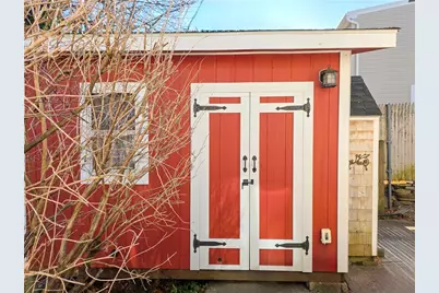 77 Pinecrest Drive, Pawtucket, RI 02861 - Photo 39