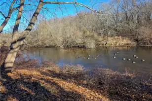 77 Pinecrest Dr, Pawtucket, RI 02861 - Photo 5