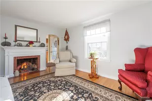 77 Pinecrest Dr, Pawtucket, RI 02861 - Photo 9