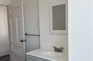 181 Reynolds Ave, Providence, RI 02905 - Photo 13