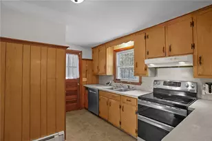 370 Maple Valley Rd, Coventry, RI 02816 - Photo 15