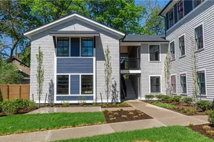 32 Exchange St, East Greenwich, RI 02818 - Photo 5