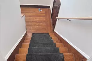 181 Reynolds Ave, Providence, RI 02905 - Photo 17