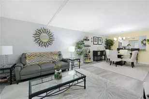 650 E Greenwich Ave, West Warwick, RI 02893 - Photo 23