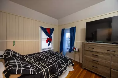 916 Bullocks Pt Avenue, East Providence, RI 02916 - Photo 11