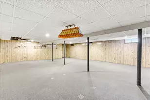 22 Angell Rd, Scituate, RI 02857 - Photo 35