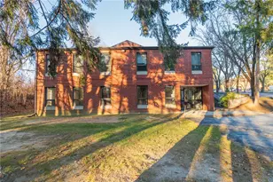 875 Centerville Rd, Warwick, RI 02886 - Photo 1