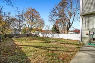 40 Rosner Ave, North Providence, RI 02904 - Photo 27