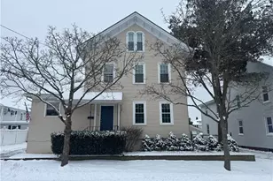 10 Broad St, Warren, RI 02885 - Photo 1