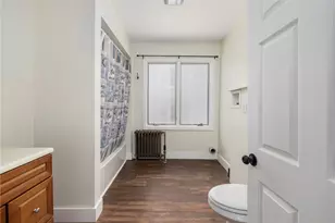 10 Broad St, Warren, RI 02885 - Photo 9