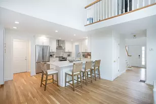 126 Mitchell's Ln, Portsmouth, RI 02871 - Photo 9