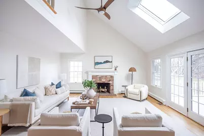 126 Mitchells Lane, Portsmouth, RI 02871 - Photo 11