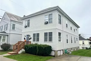 16 Apthorp Ave, Newport, RI 02840 - Photo 1