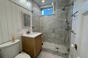 8 Barney St, Newport, RI 02840 - Photo 11