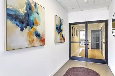 577 Warren Avenue, East Providence, RI 02914 - Photo 9