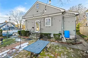 80 Hillside Ave, Providence, RI 02906 - Photo 33