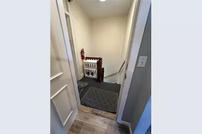 49 East Bowery Street #3, Newport, RI 02840 - Photo 3