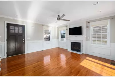 227 Marshall Avenue, Cumberland, RI 02864 - Photo 7