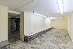 129 Shore Rd, East Providence, RI 02903 - Photo 23