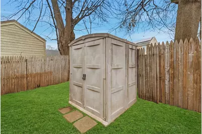 21 Webb Street, Providence, RI 02908 - Photo 9