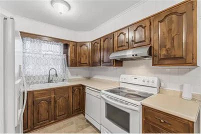 21 Webb Street, Providence, RI 02908 - Photo 19