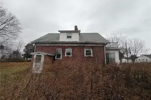 97 Floral Ave, North Kingstown, RI 02852 - Photo 3