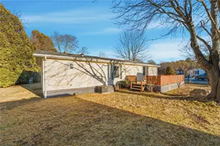 10 Lear Dr, Coventry, RI 02816 - Photo 17