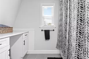 23 Mowry Ave, East Providence, RI 02914 - Photo 13