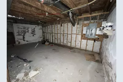 140 Lake View Road, Cranston, RI 02920 - Photo 33