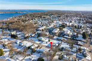 8 Harris Ave, Warren, RI 02885 - Photo 3