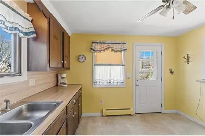 8 Harris Avenue, Warren, RI 02885 - Photo 21
