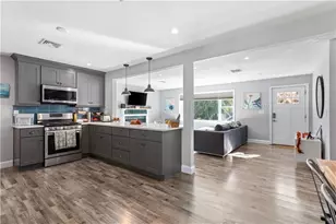 4 James St, Middletown, RI 02842 - Photo 15